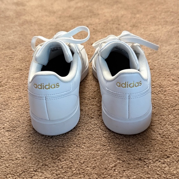 Adidas Women’s Grand Court 2.0 white Sneakers Size 7 - Picture 6 of 11